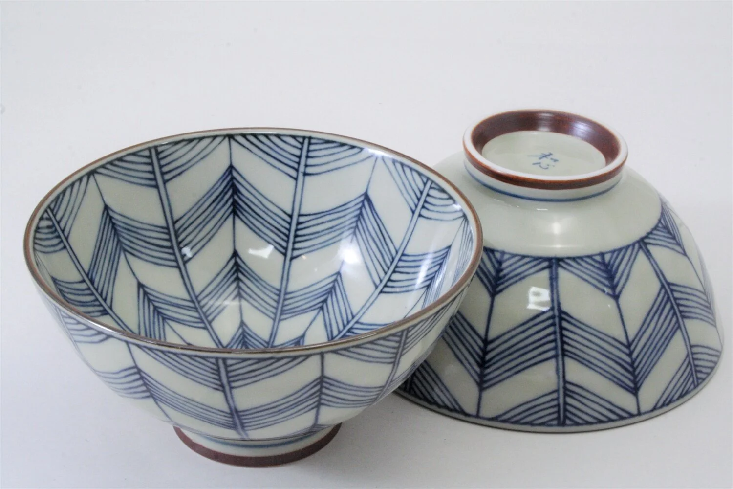 348-5678 Navy feather rice bowl