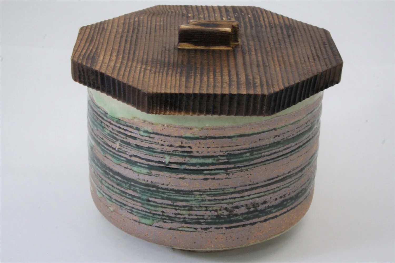 278-5737 Green lines on brown rice bowl with lid