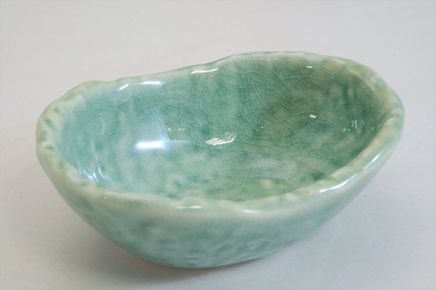 418-6137 Green oval ramekin