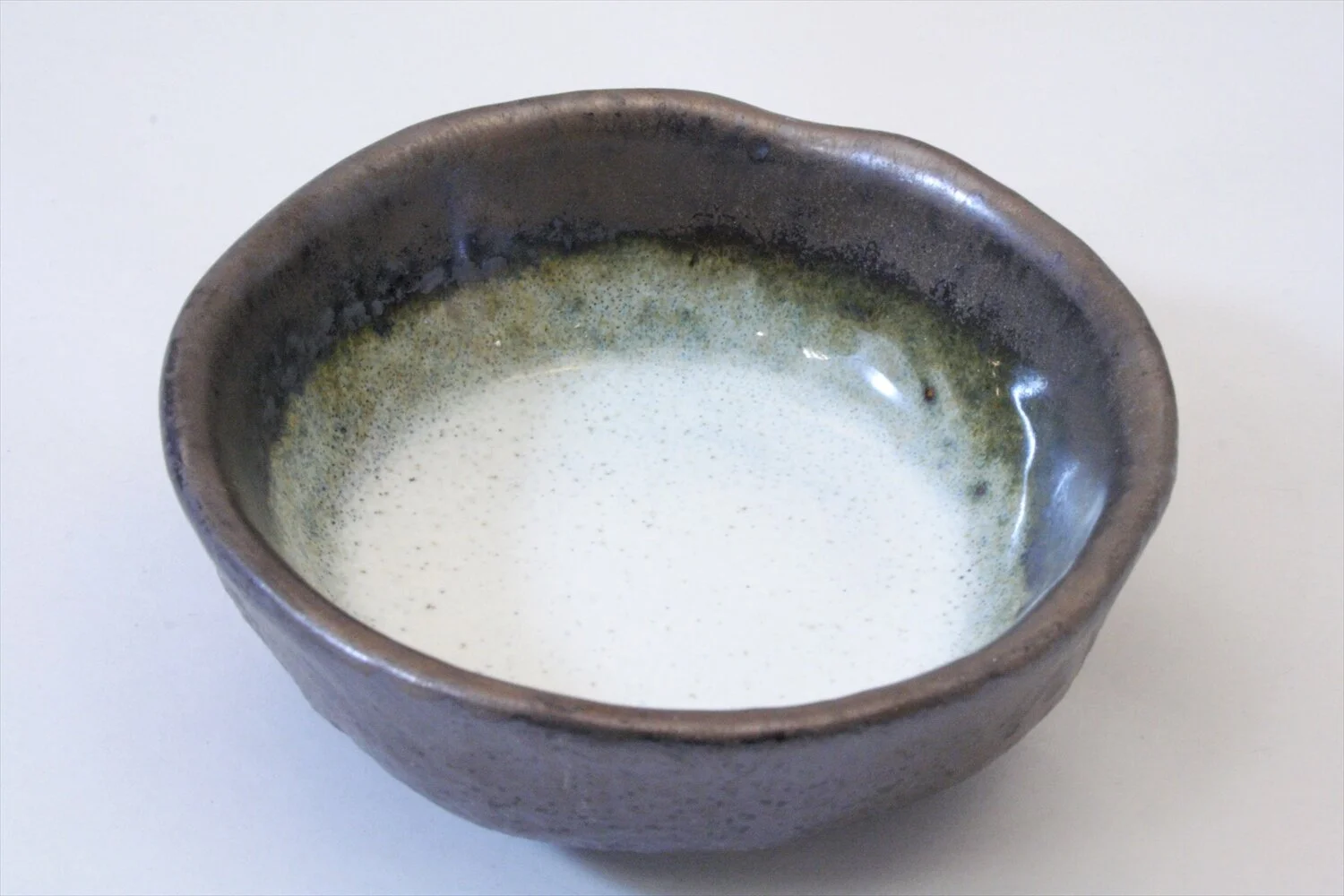 411-0136 Akane round ramekin