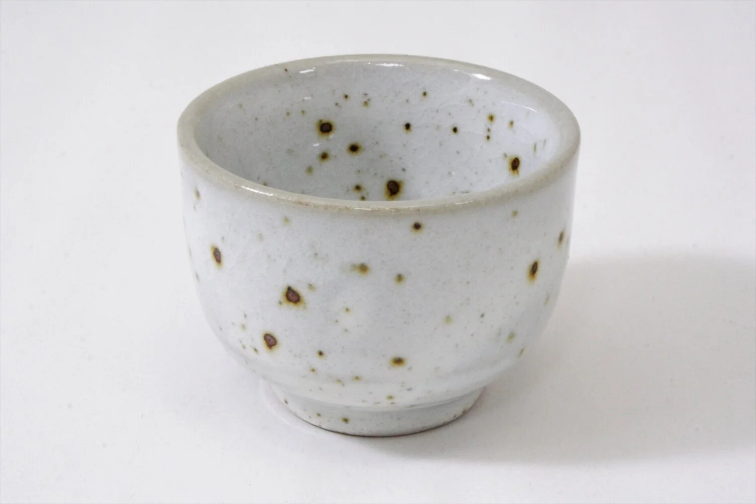 628-5255 White sake cup