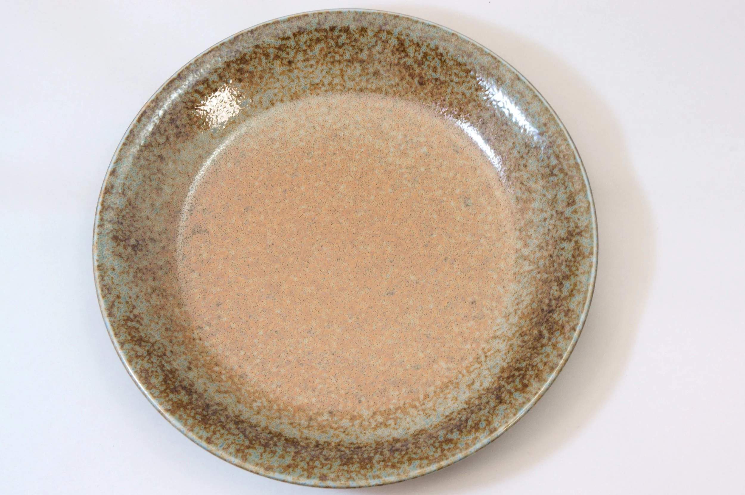 129-7289 Blue on brown deep dinner plate 25cm