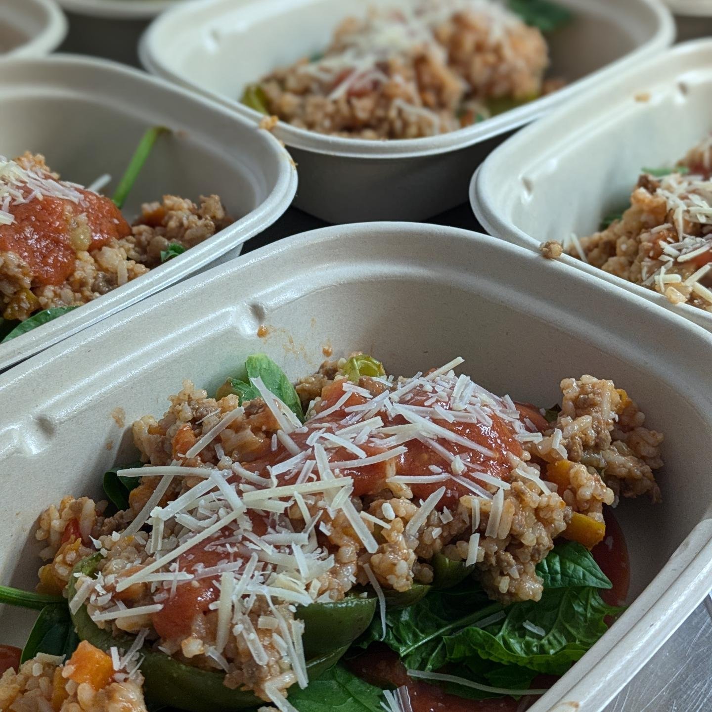 Supper Club ready and at the Cafe! 

Open Faces Stuffed Peppers.  Local beef, peppers, spinach, farm tomatoes, and jasmine rice.

Stop in to grab yours before 3 today and here 8-3 tomorrow.