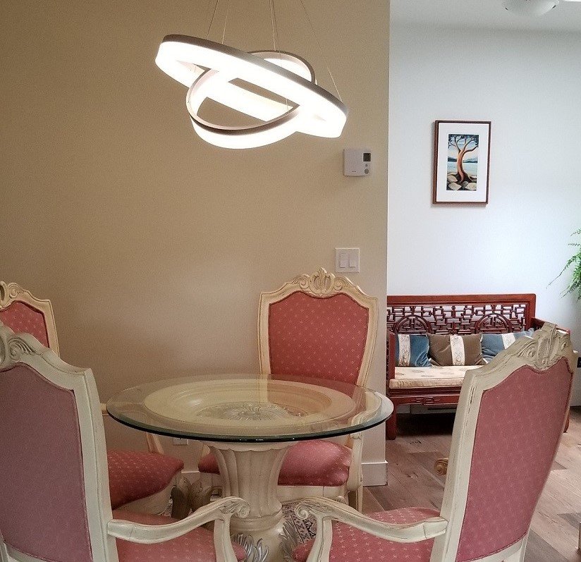 1715 richmond condo.jpg