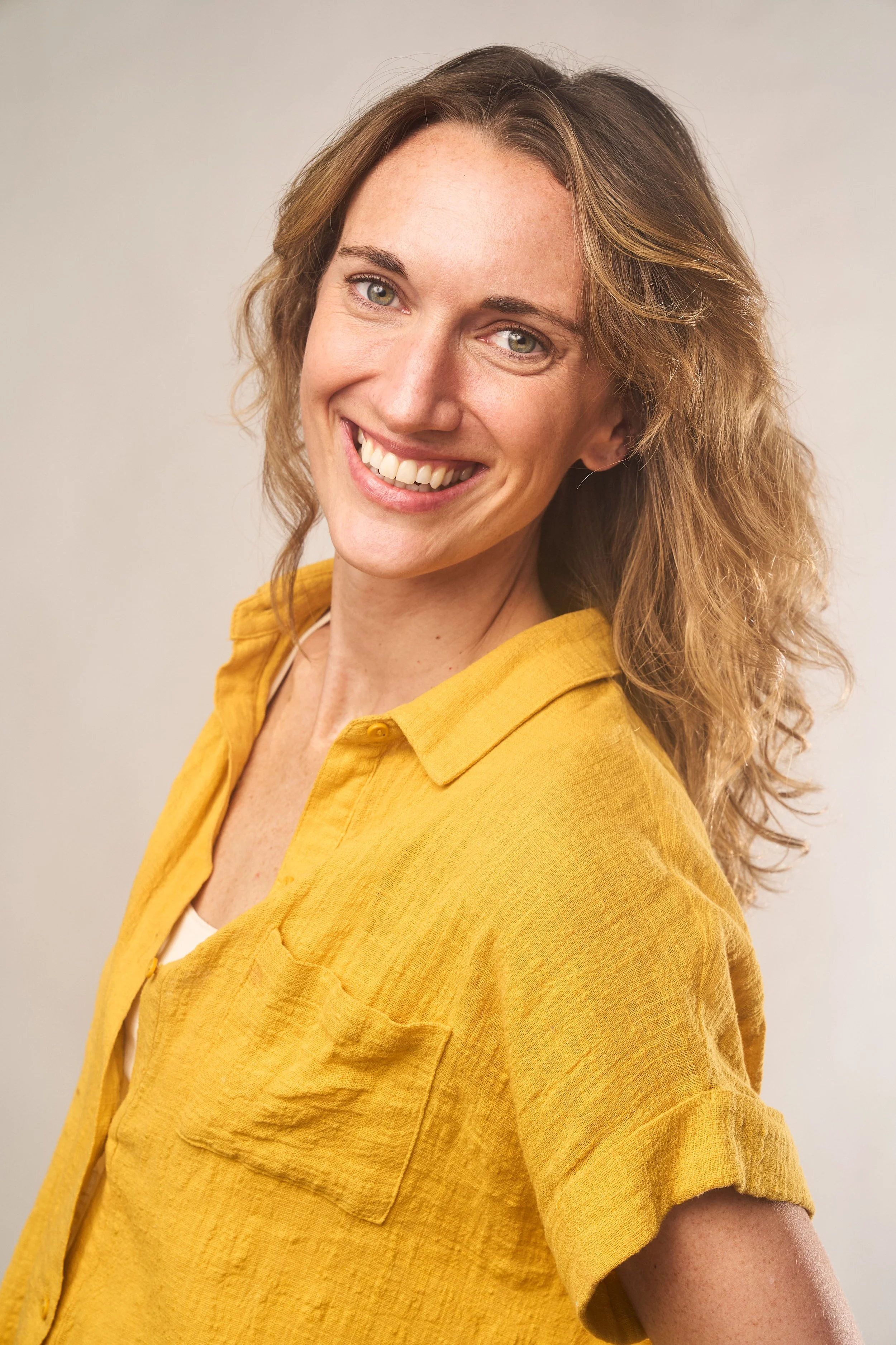 MELINDANANOVSKY-Headshot.jpeg