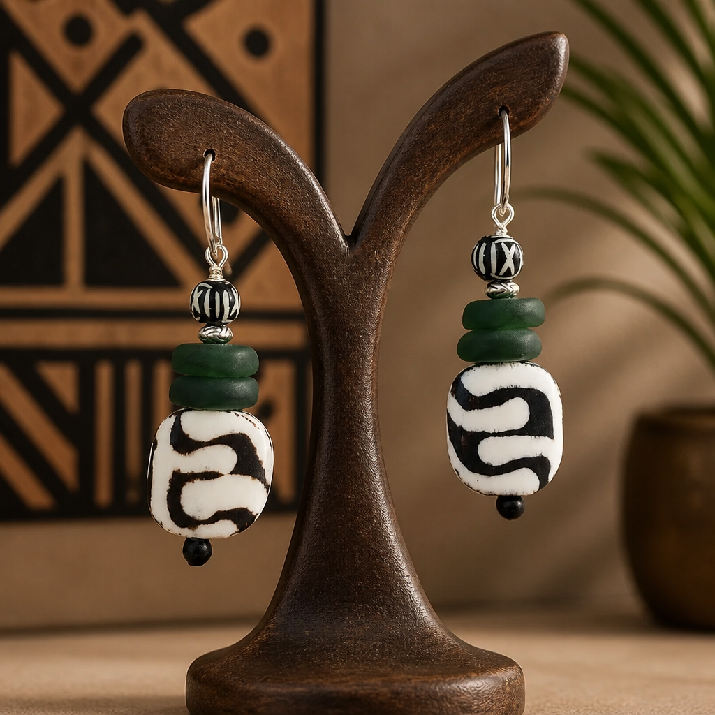 Green_sea_glass_and_Batik_earrings[1].png