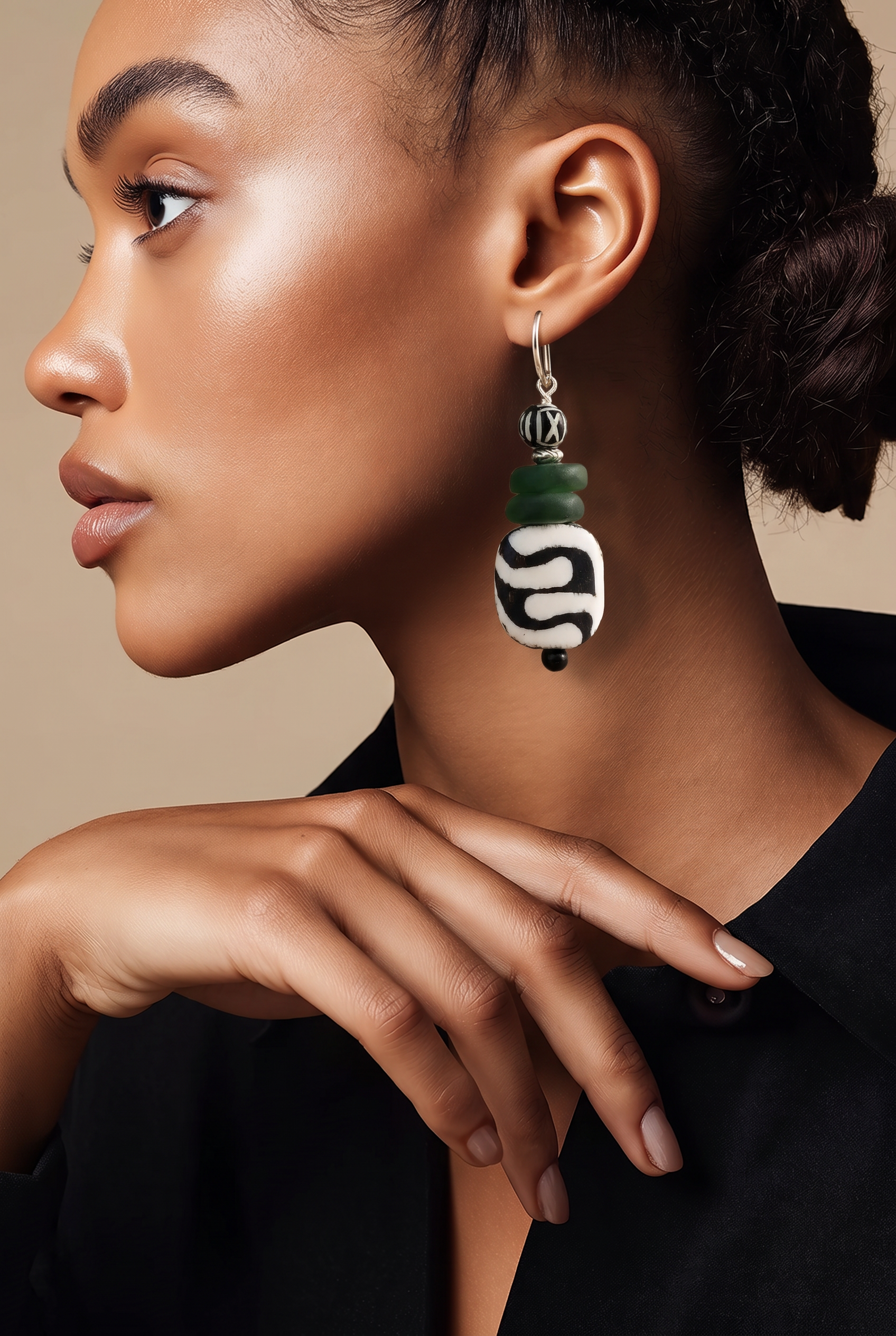 Green_sea_glass_earringsmodel[1].png