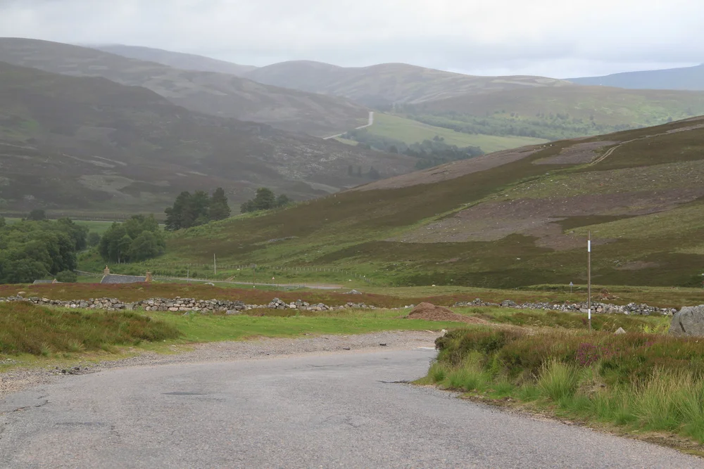 distributors — Nova Kool Manufacturing ULC