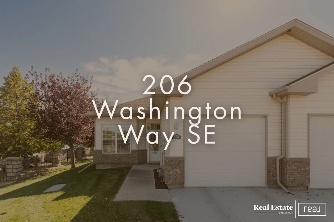 Rarely do these units come to market! This bright bungalow-style condo offers easy main-floor living with 2 bedrooms, 2 bathrooms, laundry, and an open-concept layout. The fully developed basement adds a spacious family room, bedroom, full bathroom, 