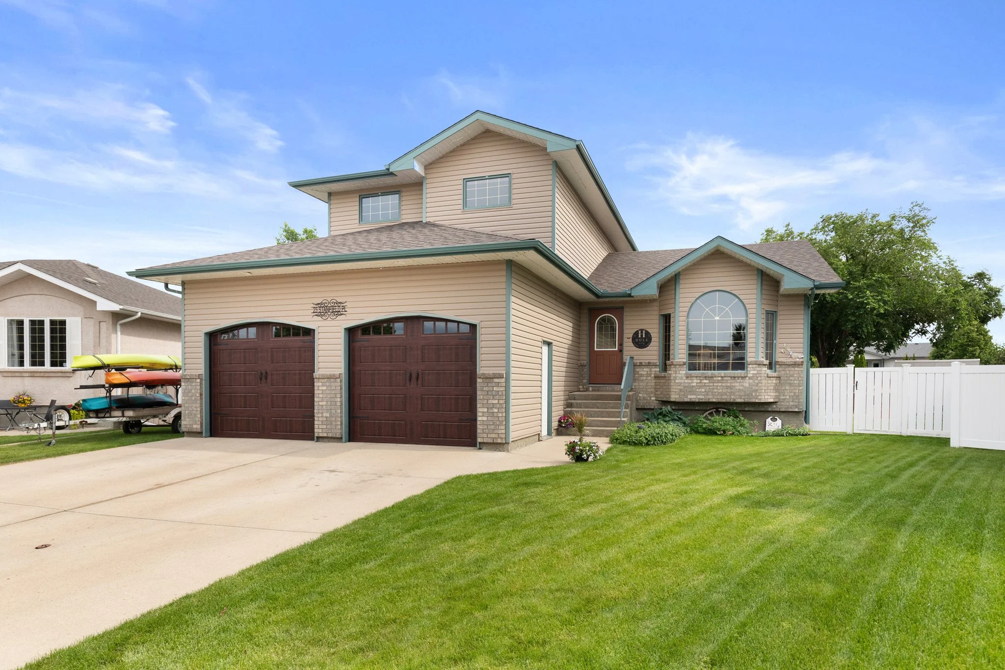 Medicine Hat Homes