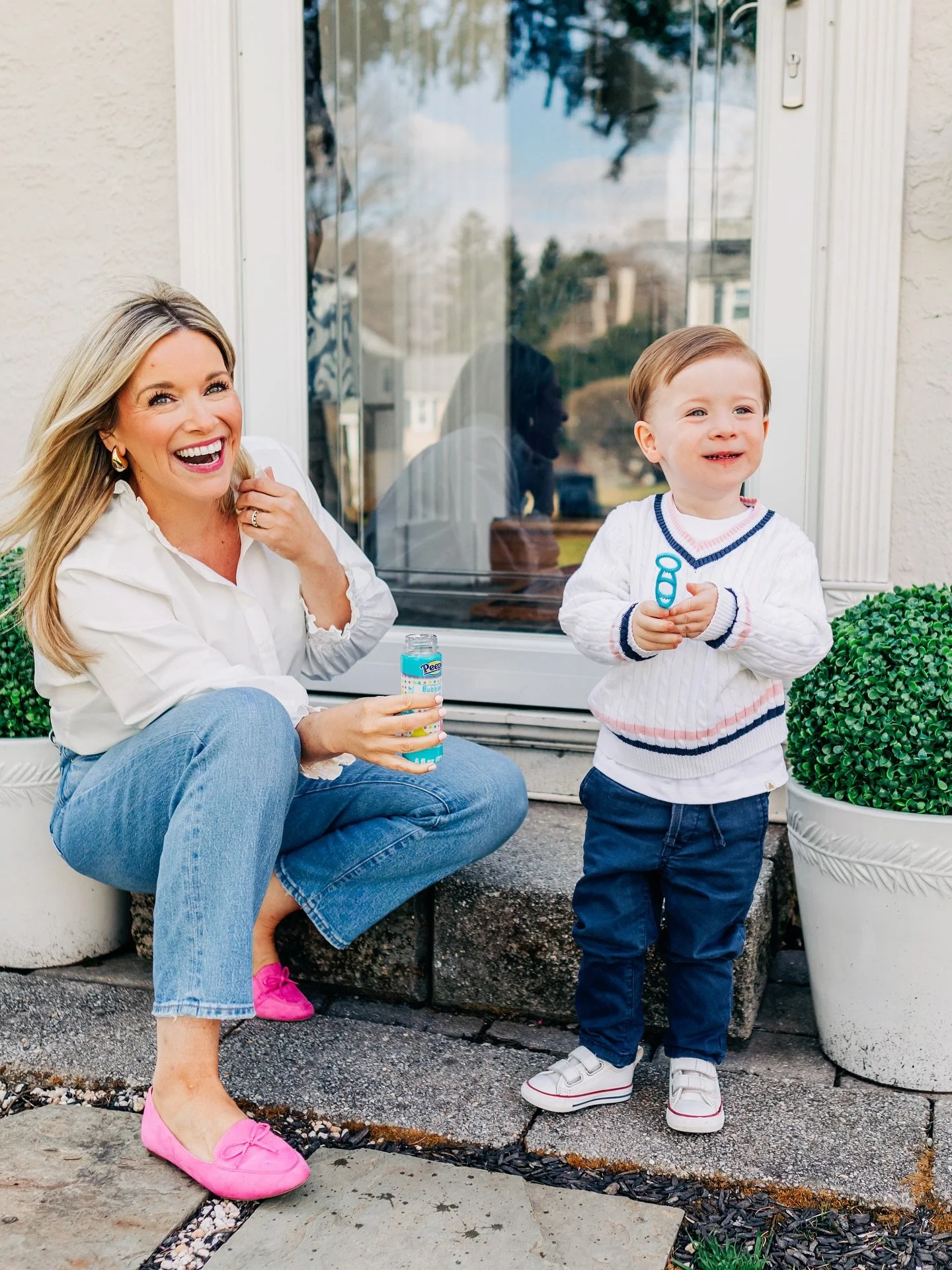 ✨ Why PLAY Leads the Way ✨

In child-led speech therapy, the therapist follows your child&rsquo;s interests &mdash; whether that&rsquo;s  dinosaurs, building towers, or dancing around to Taylor Swift&rsquo;s new album (which happened in my session ye