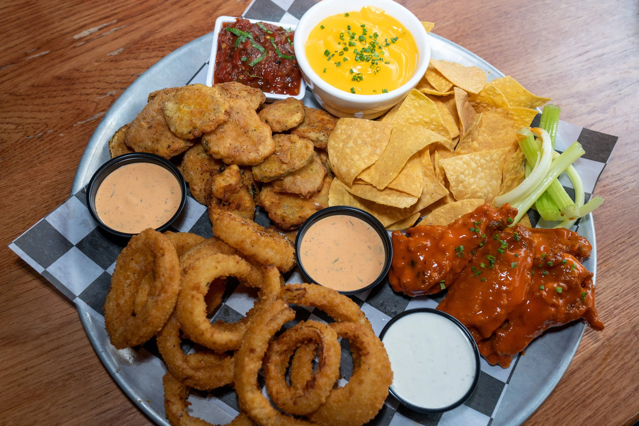 Independent Sports Bar & Grill