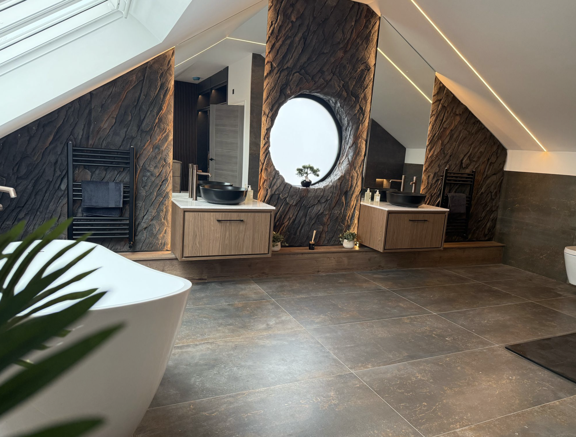 Interior Rock Feature Walls by unreal productions uk