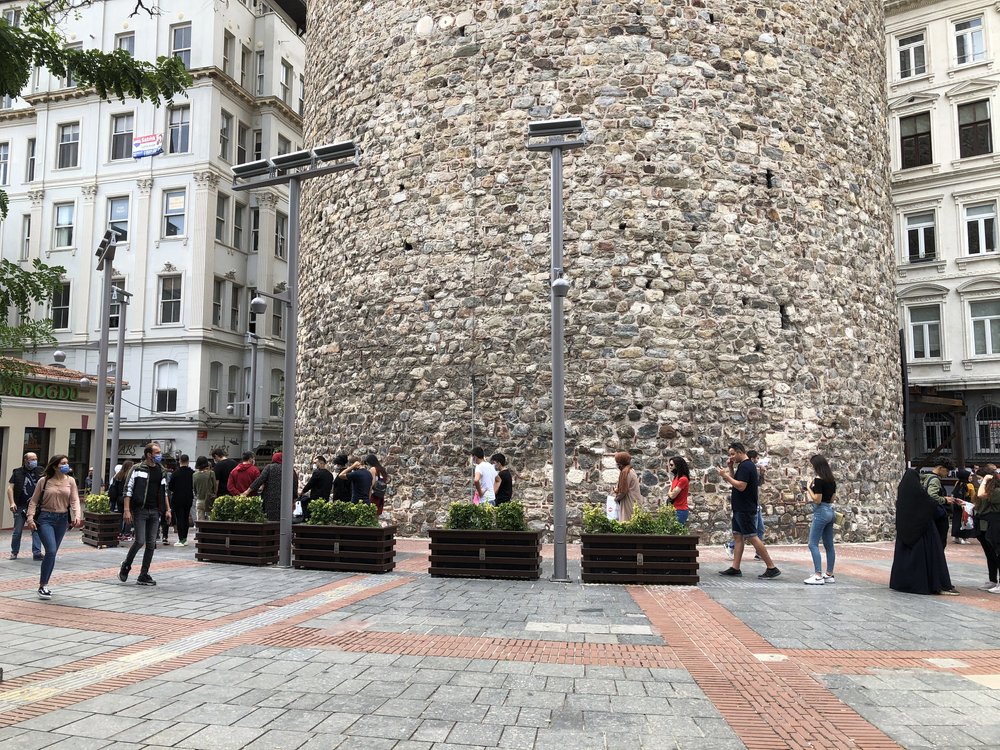  A socially distant queue to enter the newly-opened Galata Tower Museum, October 2020, photo by Özlem Yıldız. 