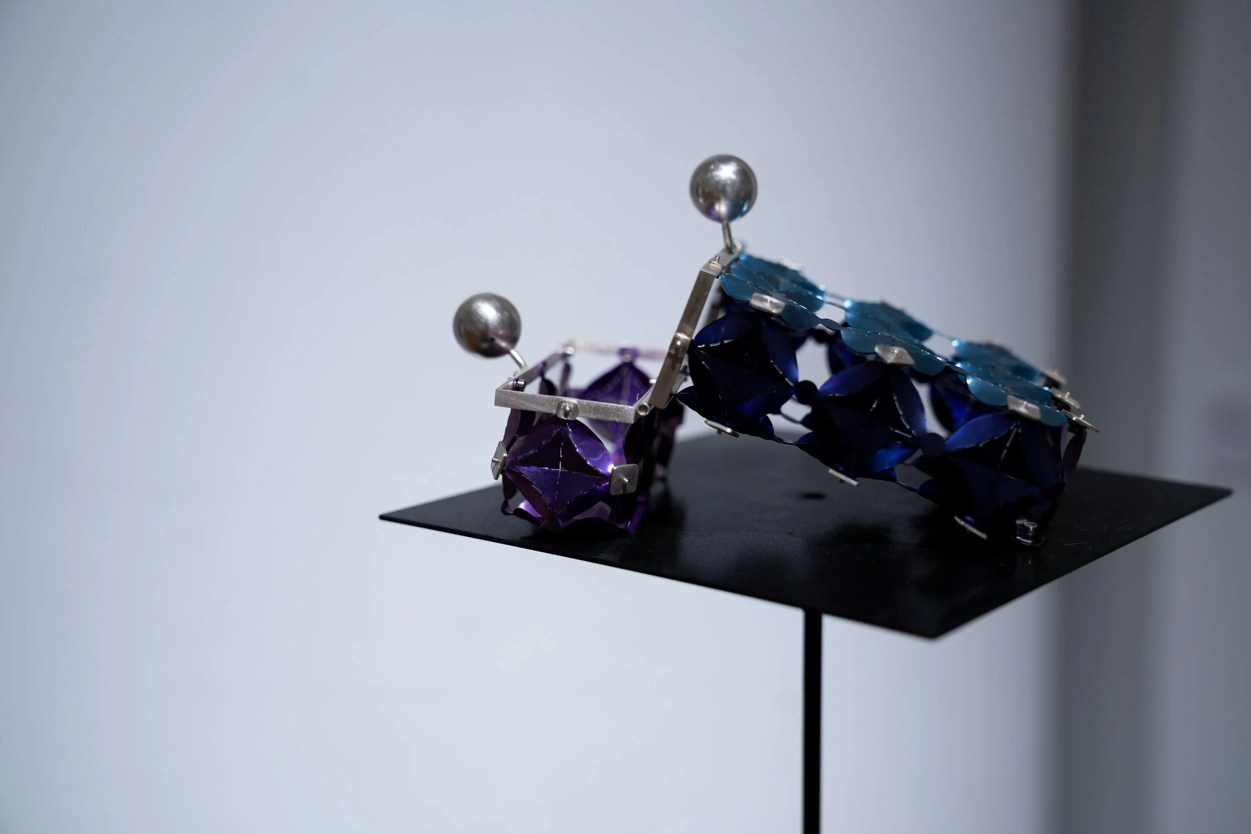 Weiwei Li, 
Box Pouch,
2025, 
Titanium, sterling silver. 
3 1/2" x 1 1/2" x 5 1/2" 