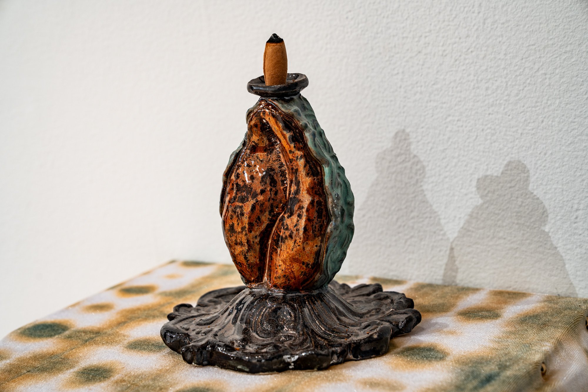 Incense Burner
Ceramic,Incense
4in X 5in
Photo Credit: Dilmar Gamero
