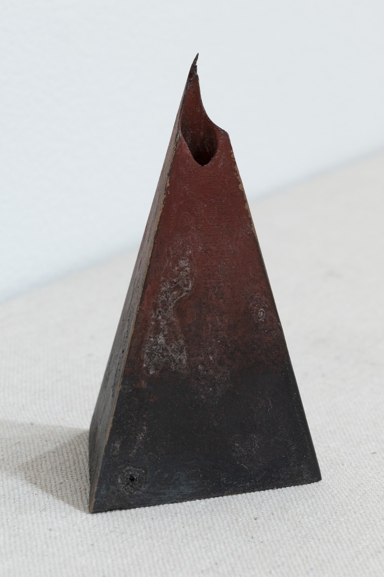 "Spidle," 3" x 3” x 4 115/128", Bronze, Photo Credit: Sam Fritch