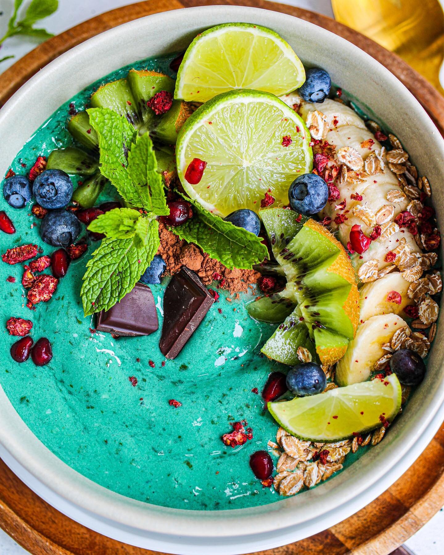 Self-love is making yourself an over the top breakfast 🥝🫐🍌

Here is a recipe you can try to do just that:
MINT CHOC CHIP SMOOTHIE 

Ingredients:
1 tbsp cacao powder

1 (100g) frozen banana

125ml unsweetened soya milk (or oat for a nut-free option