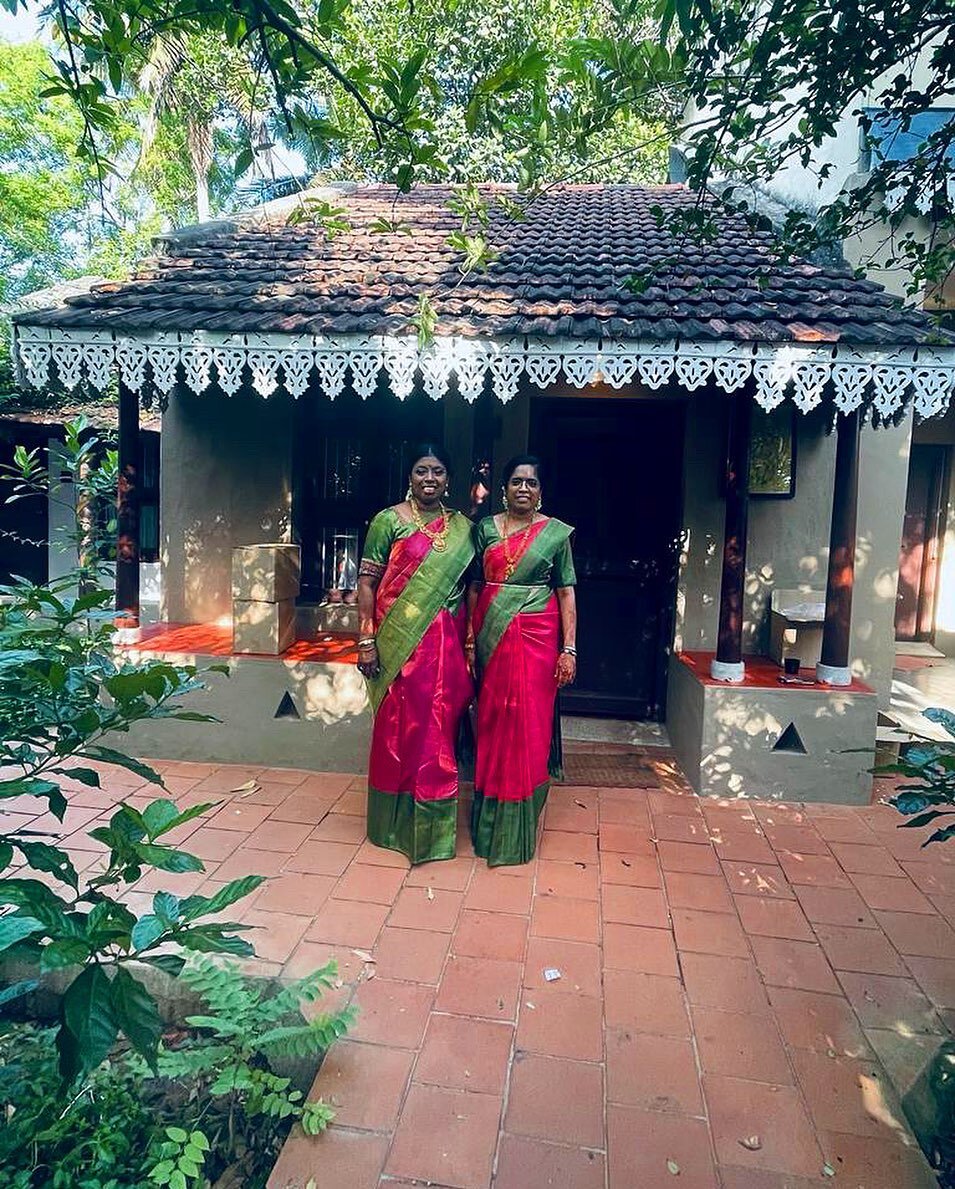 Amma facetimed me to show me her saree and jewels from Swamimalai. This is a photo of my Amma &amp; Chithi, two jungle sisters 🧡