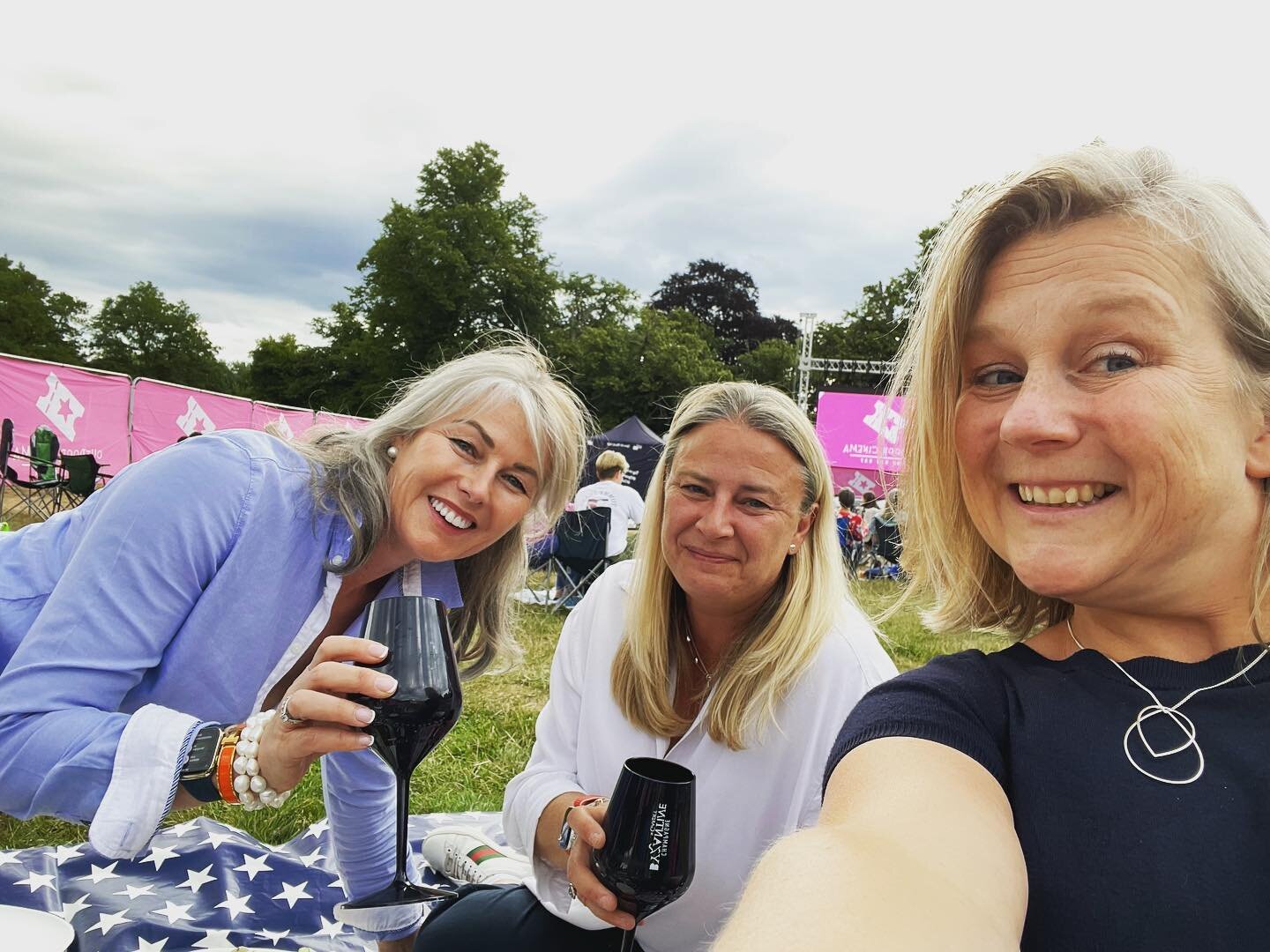 #openairfilmandchill