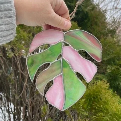 Stained Glass Monstera Leaf Suncatcher Workshop