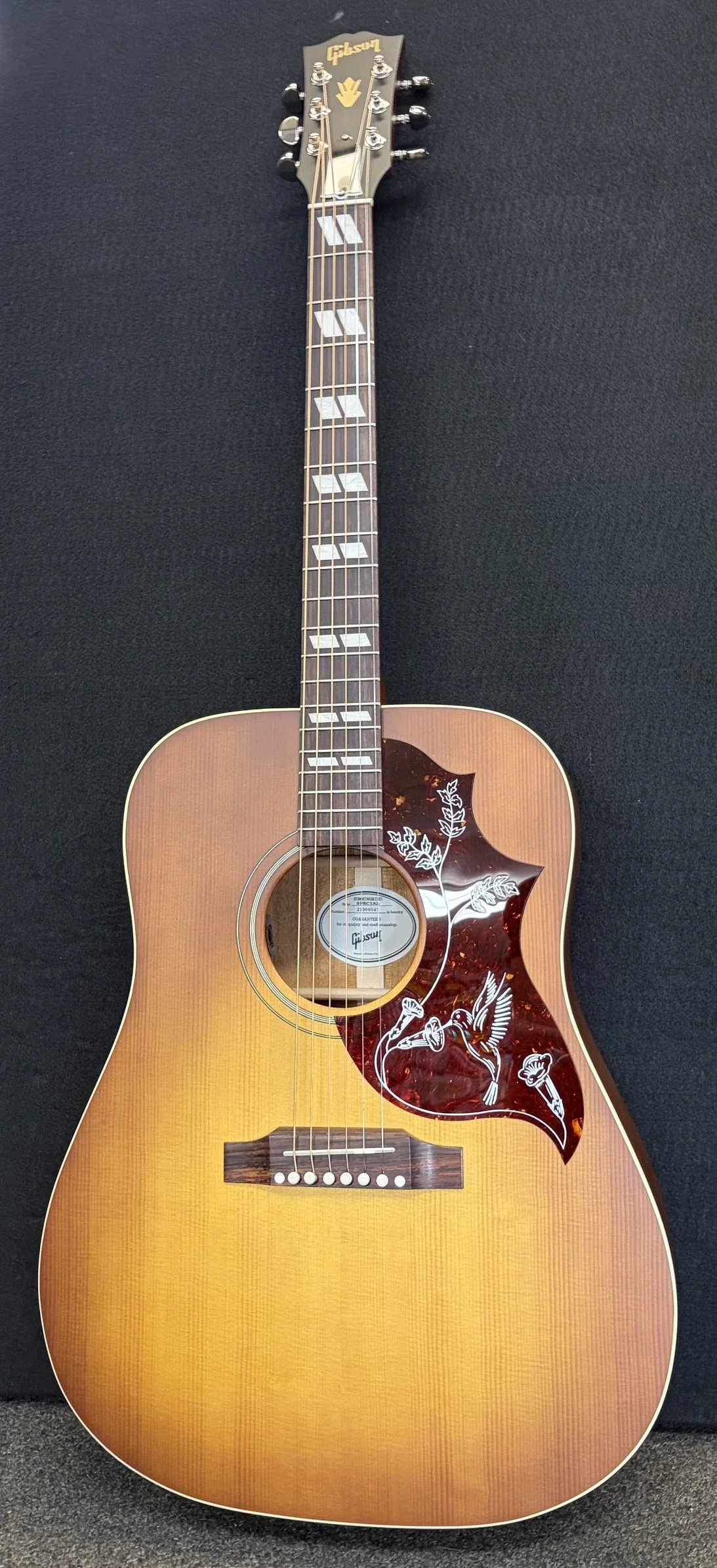 Gibson Hummingbird Special Series-Honeyburst