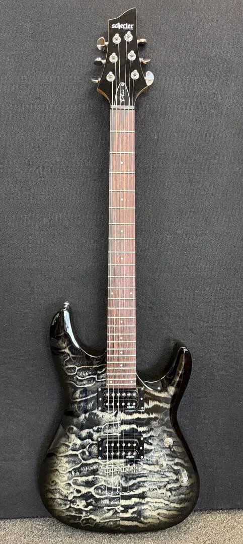 Schecter C-6 Plus- Charcoal Burst