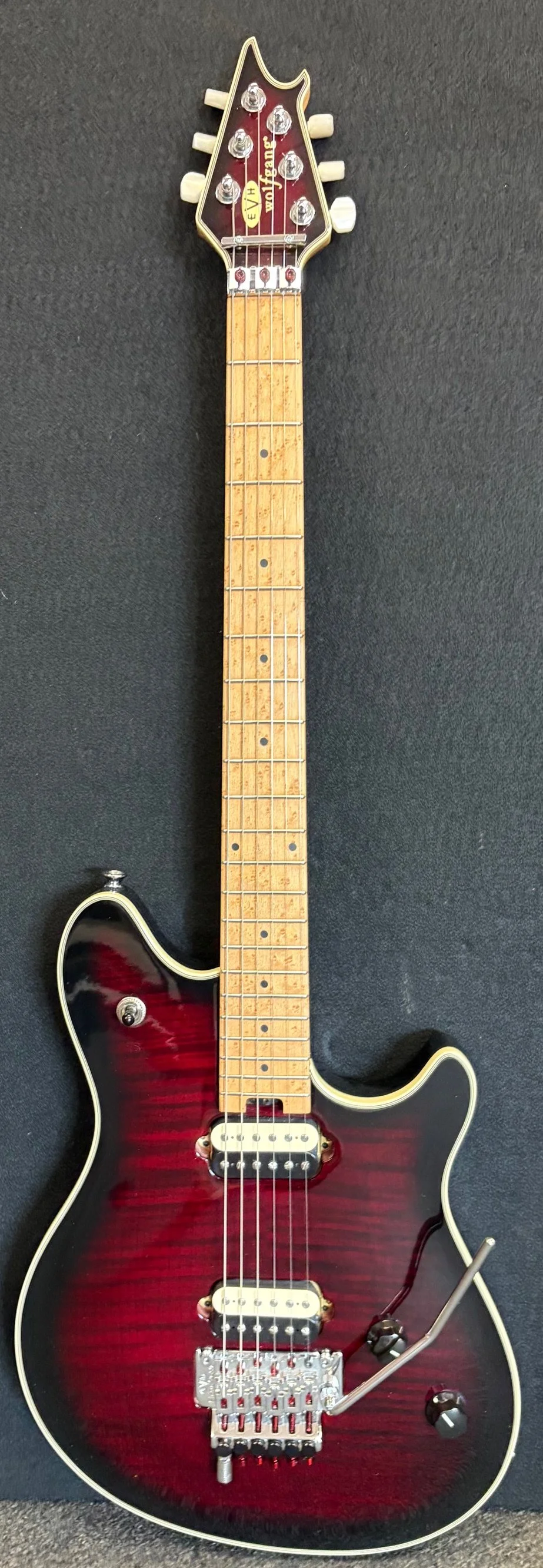 Used EVH USA -Cherrry Flame