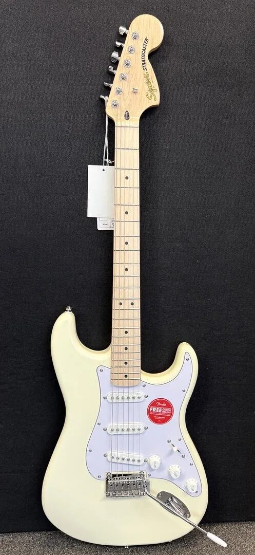 Squier Affinity Strat- Olympic White