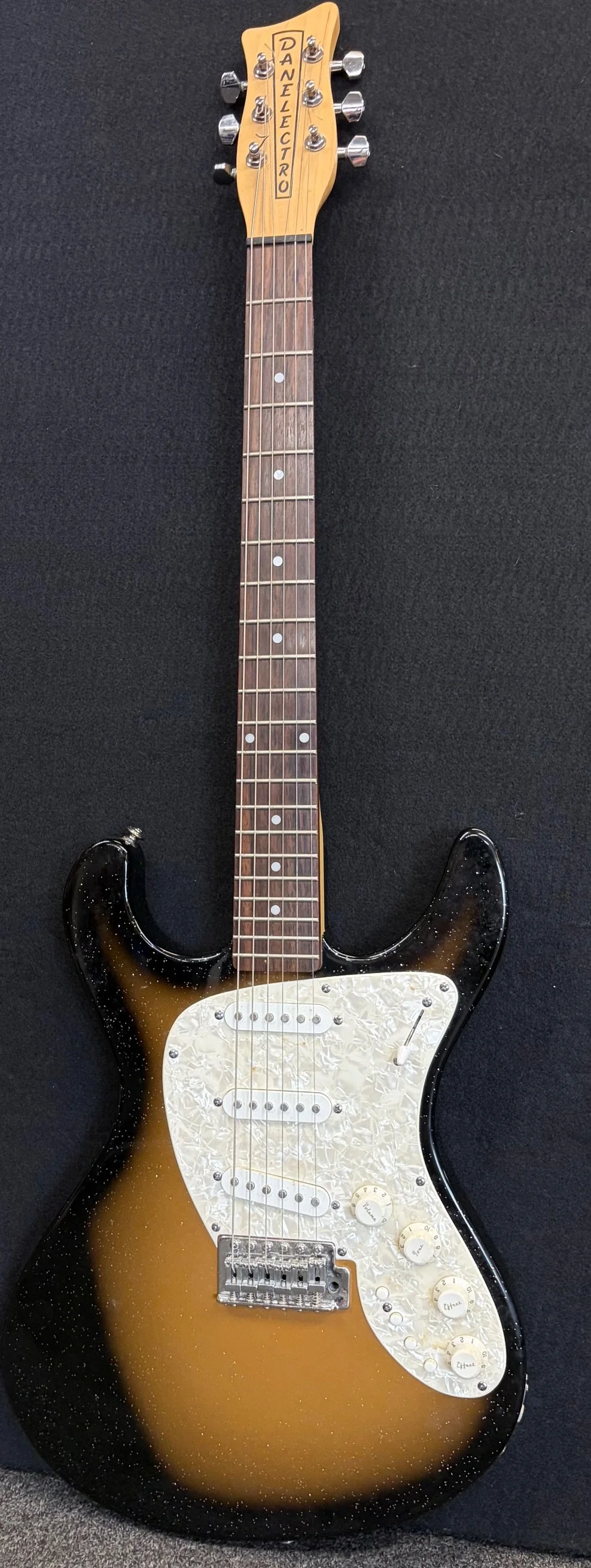 Dan Electro Danoblaster Inuendo-Sunburst Sparkle
