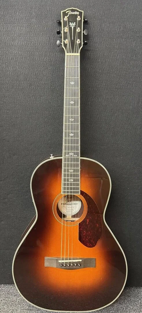 Used Fender Paramount PM-2=Sunburst with case