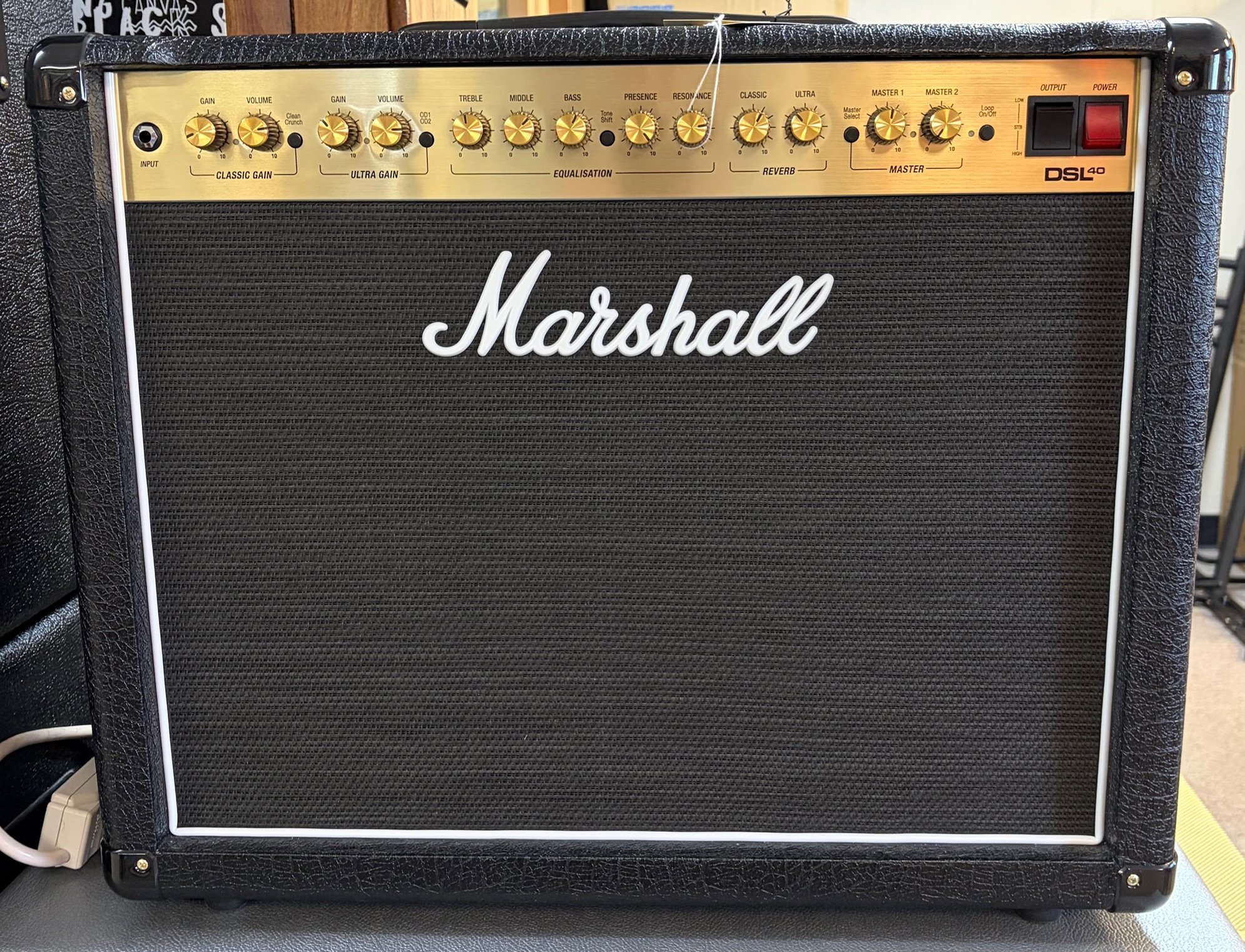 Used Marshall DSL 40 watt Combo Amp