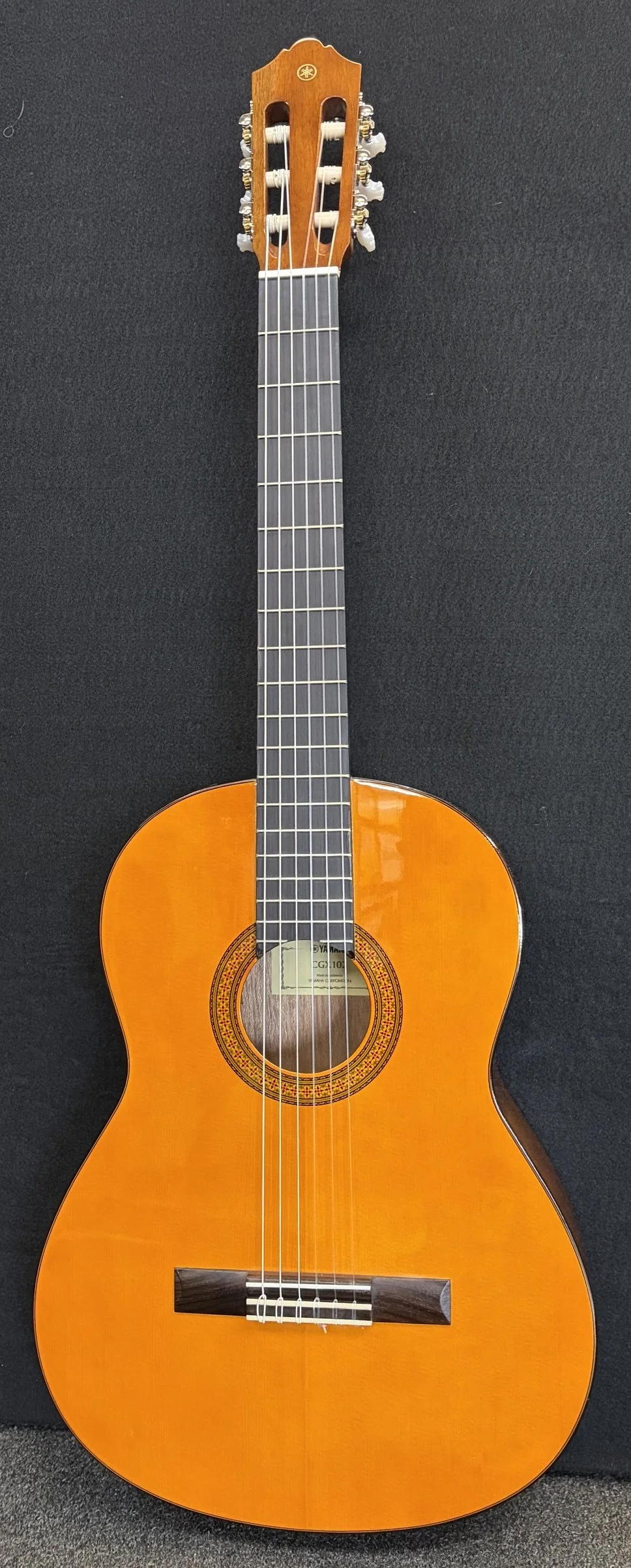 Yamaha CGX102-natural
