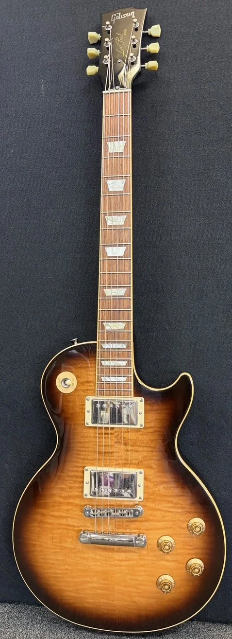 Used Gibson Les Paul Standard 2006 with case-Desertburst