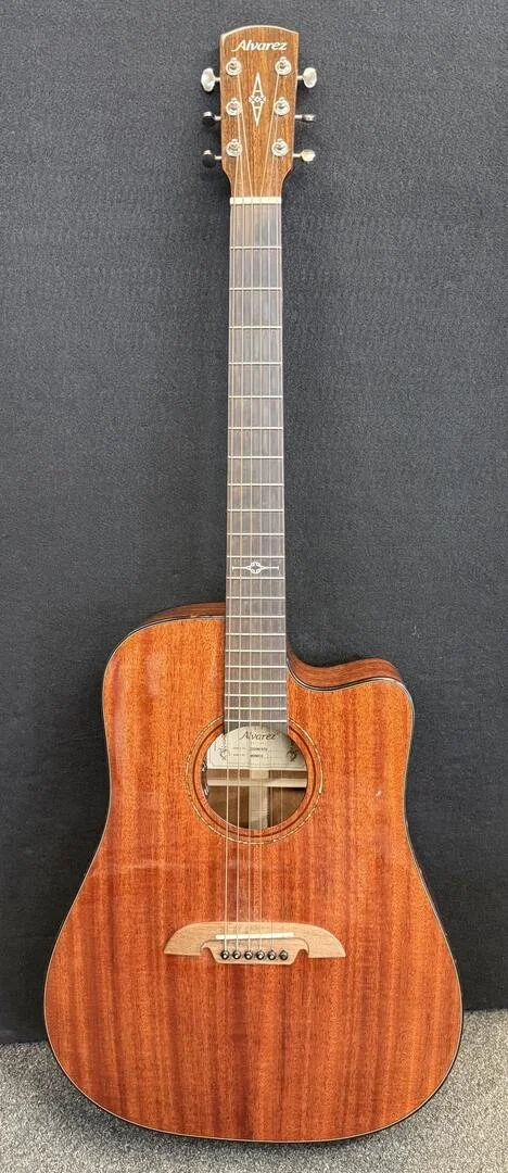 Used Alvarez MD66CE- Shadowburst with case