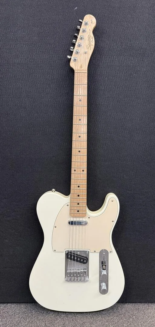 Used Squier Affinity Telecaster-White