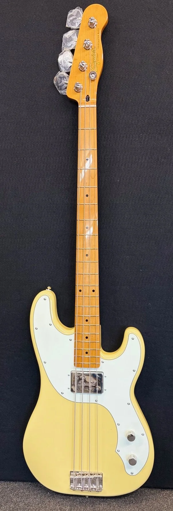 Squier Classic Vibe Telecaster Bass - Vintage White