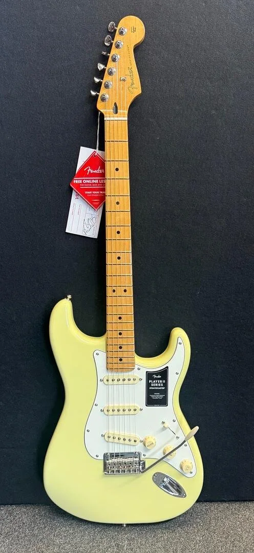 Fender Player II Strat- Hialeah Yellow