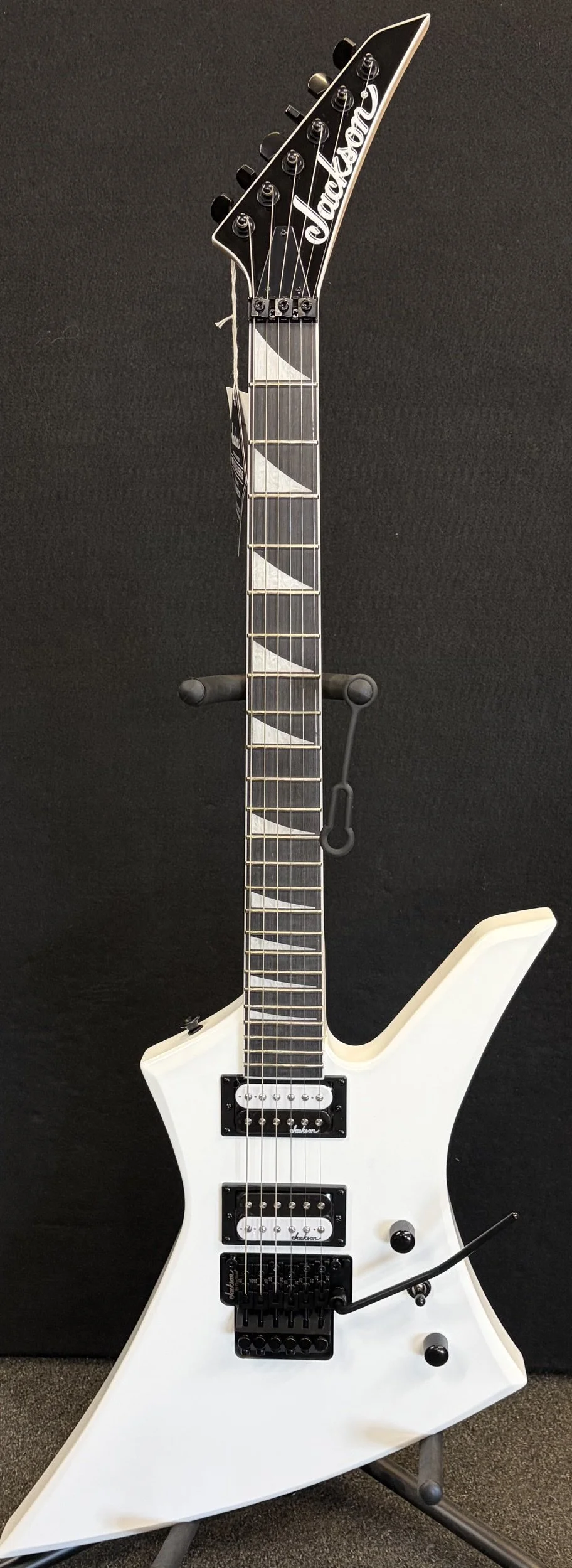 Jackson JS32 Kelly FR-Snow white