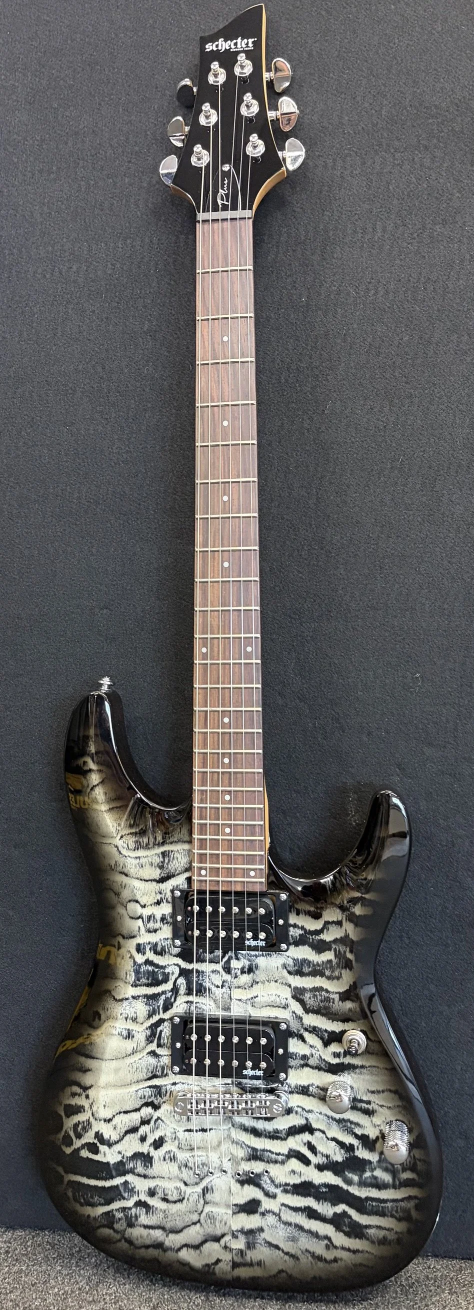 C-6 Plus-Charcoal Burst