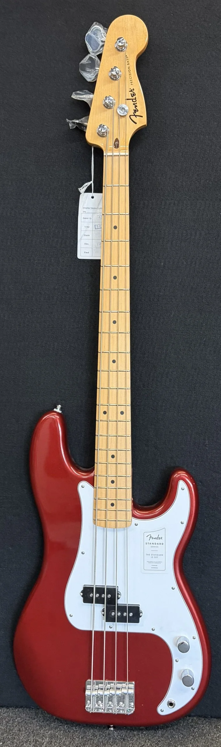 Fender Standard P Bass-Candy Cola