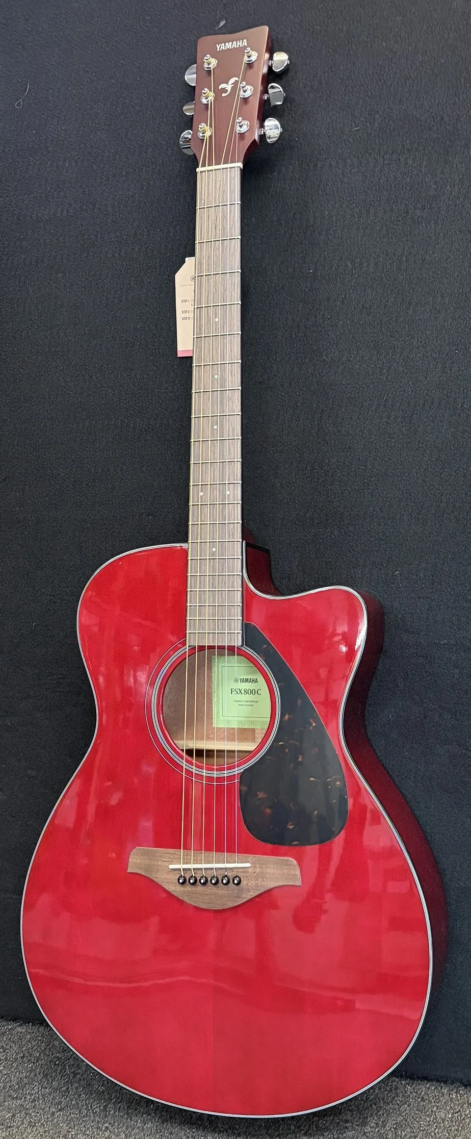 Yamaha FSX800C-Ruby Red