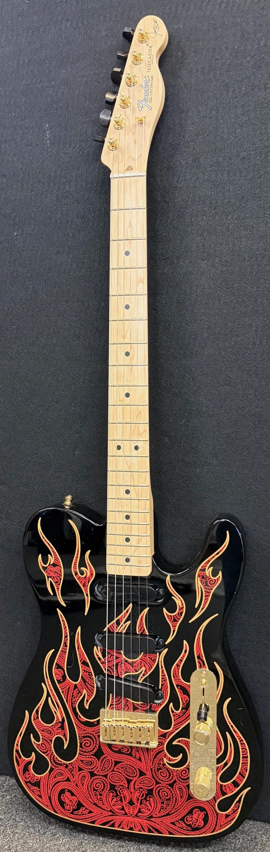 2015 Fender USA Artist Series James Burton Signature Tele-Red Flames