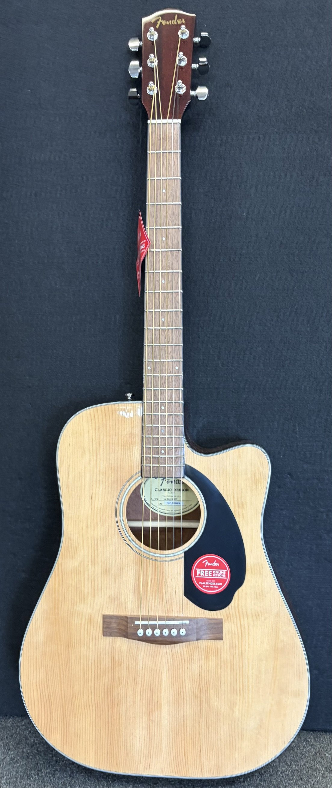 Fender CD60SCE-natural