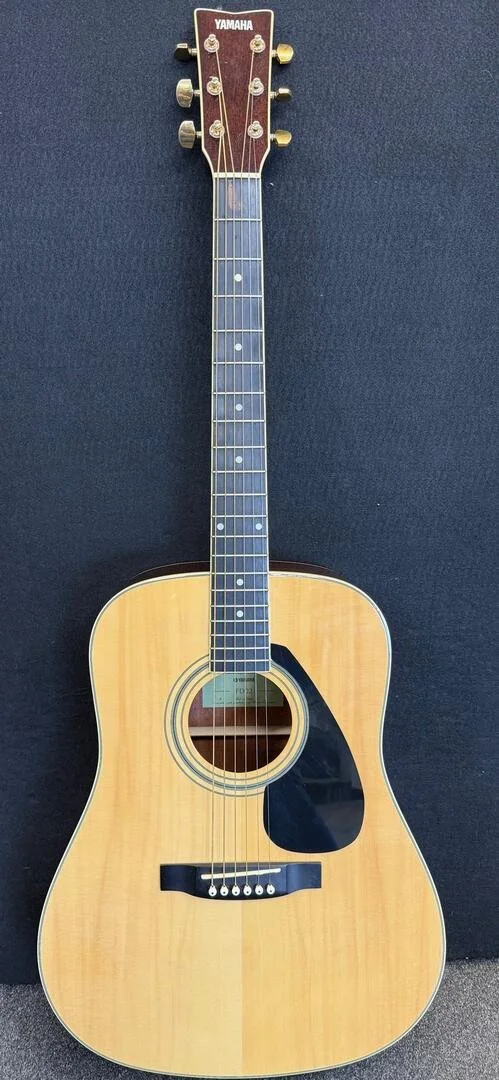 Used Yamaha FG02- Natural with soft case