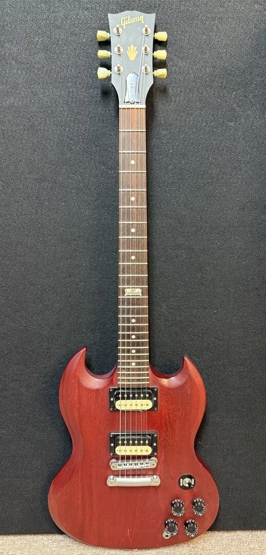Used 2014 Gibson SGJ- Cherry with bag