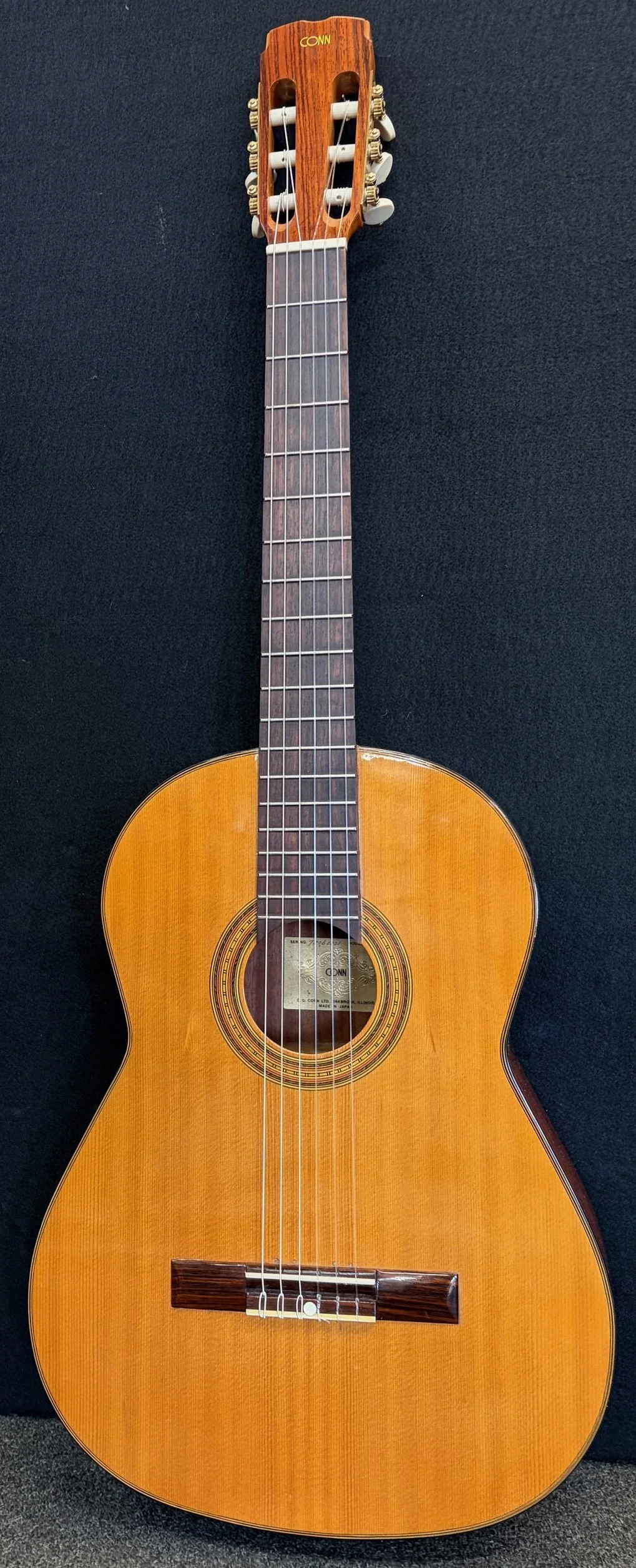 Used Conn C10 Classical guitar-Natural