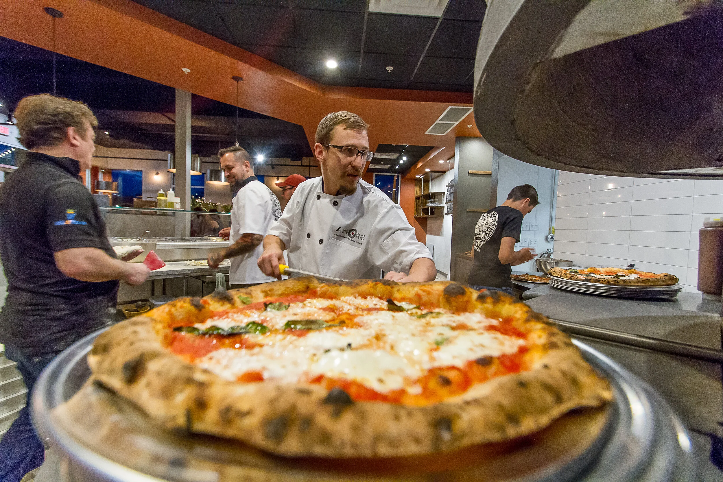 The Ultimate Guide to Neapolitan Pizza — Amore Neapolitan Pizzeria