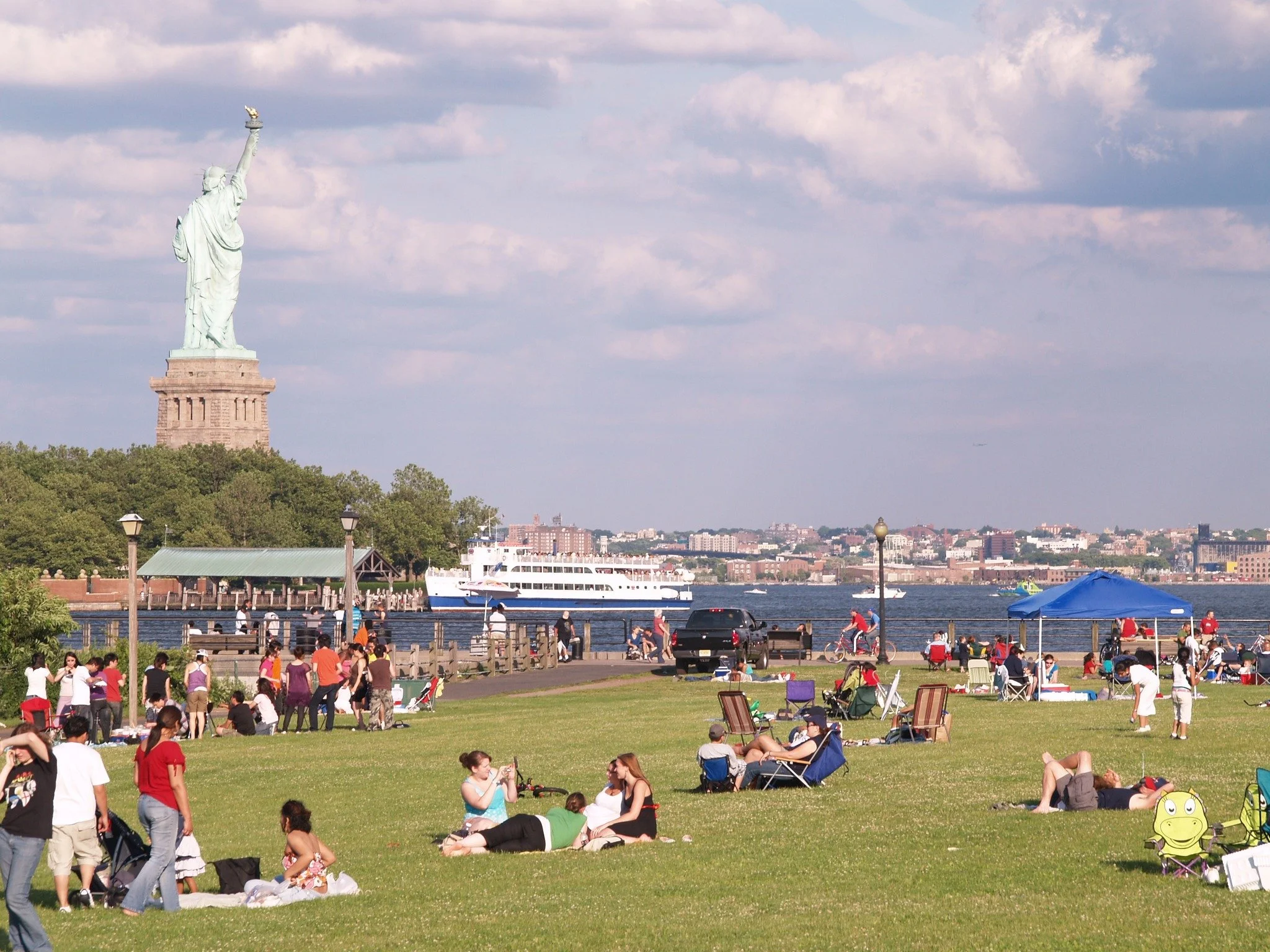 Fellow Park Friends, We stand in support of the environmental organizations that have taken legal action to protect Liberty State Park from a proposed marina project that would privatize a portion of this treasured public space.

The lawsuit challeng
