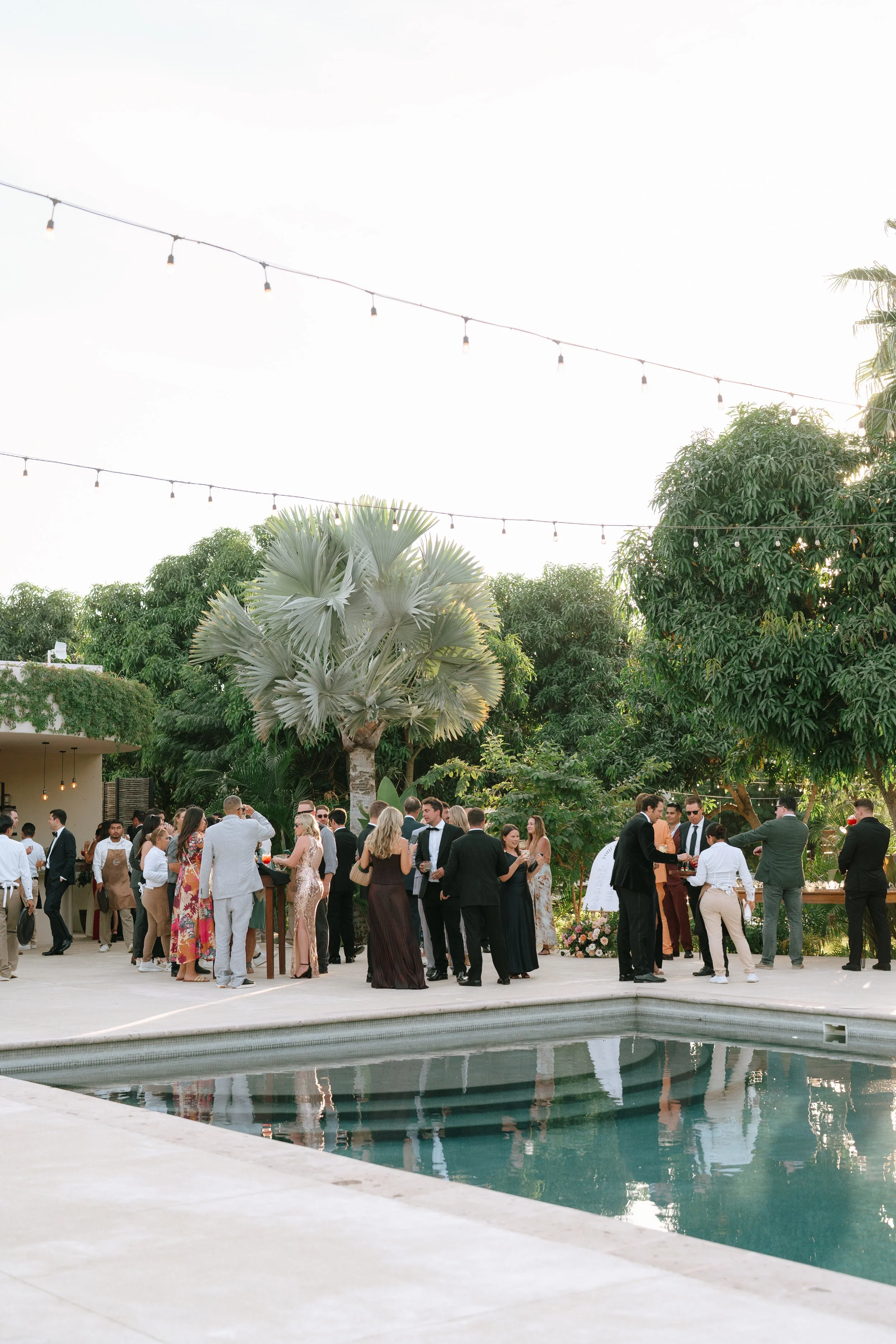 mcwphotocinema_Jessica&Charlie-bajaluna-162 (1).jpg